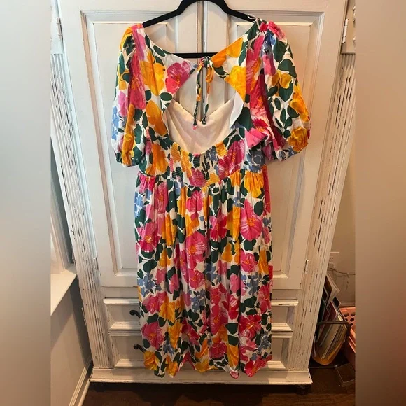 Sugarlips floral dress - Picture 3 of 4